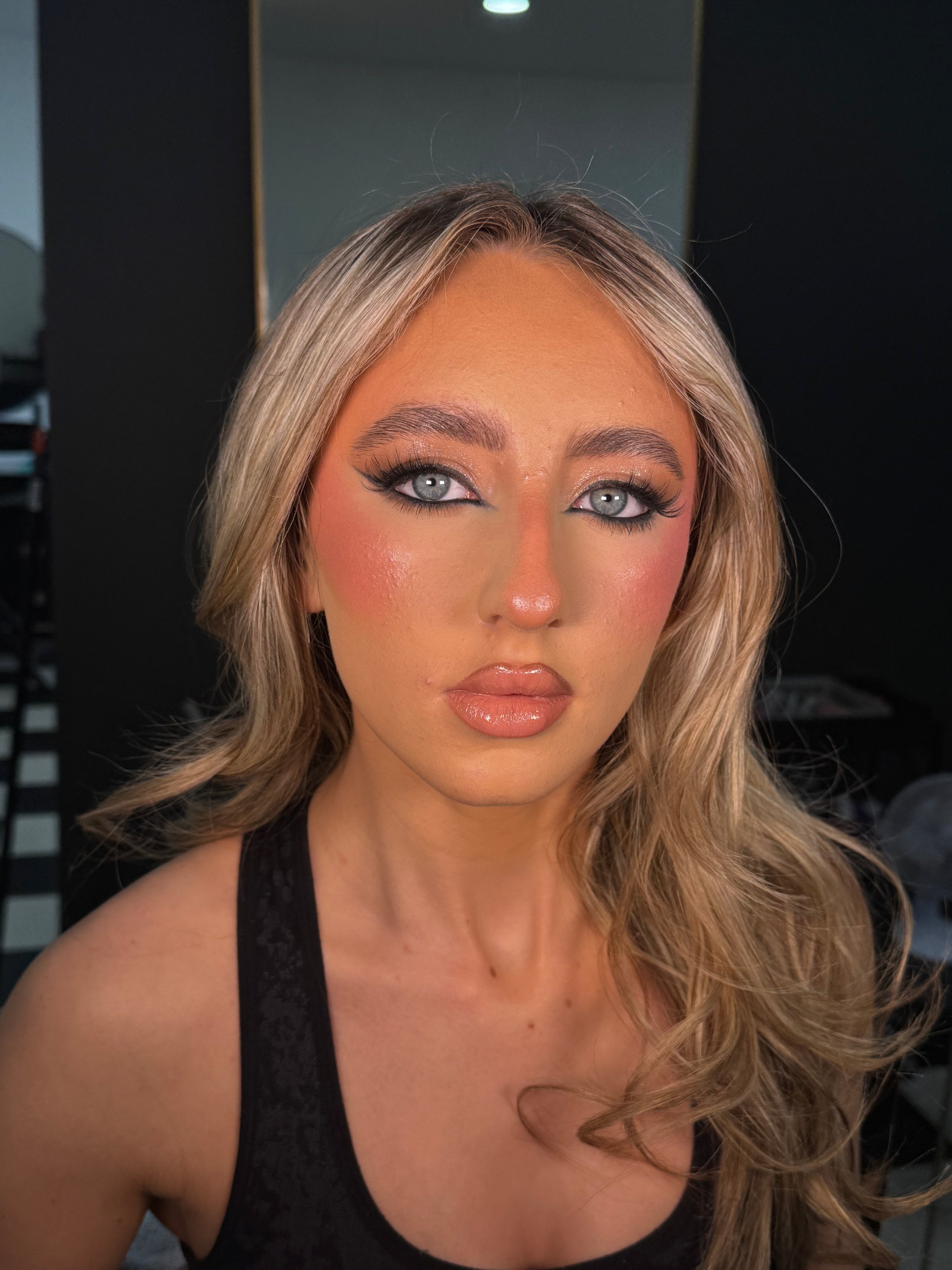 Make-Up
